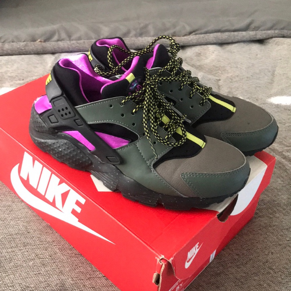 Nike Hurarache Run Bg Su